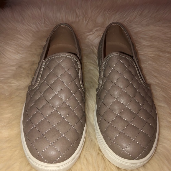 Steve Madden flats - Picture 4 of 5